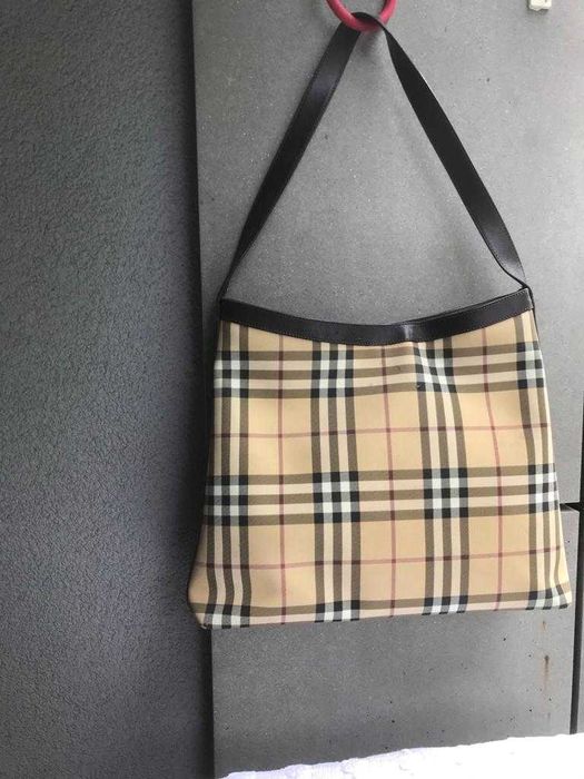Torebka Burberry - oryginał , z  charakterystycznym wzorem  , nowa.