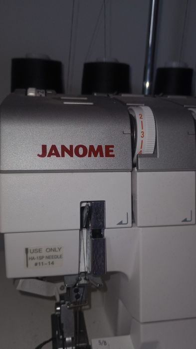 Overlock Janome AirThread 2000D