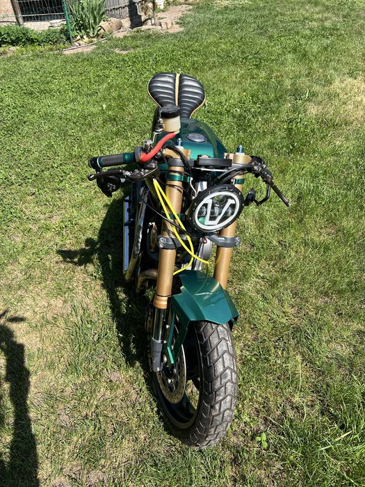 Yamaha xv750/Virago cafe racer