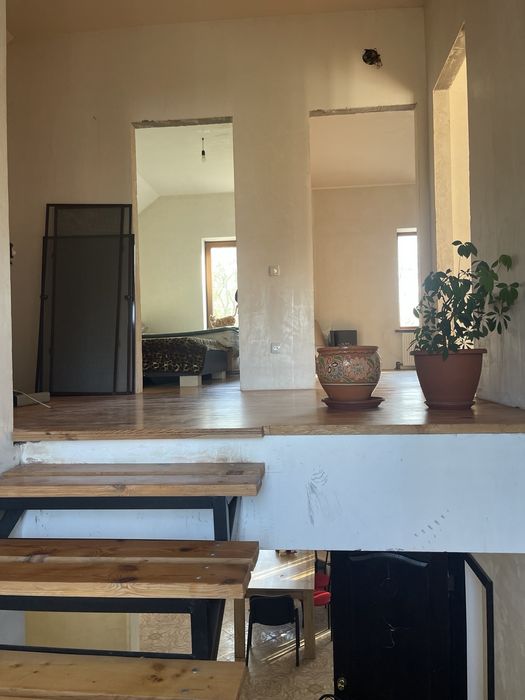 Продам двухэтажный дом