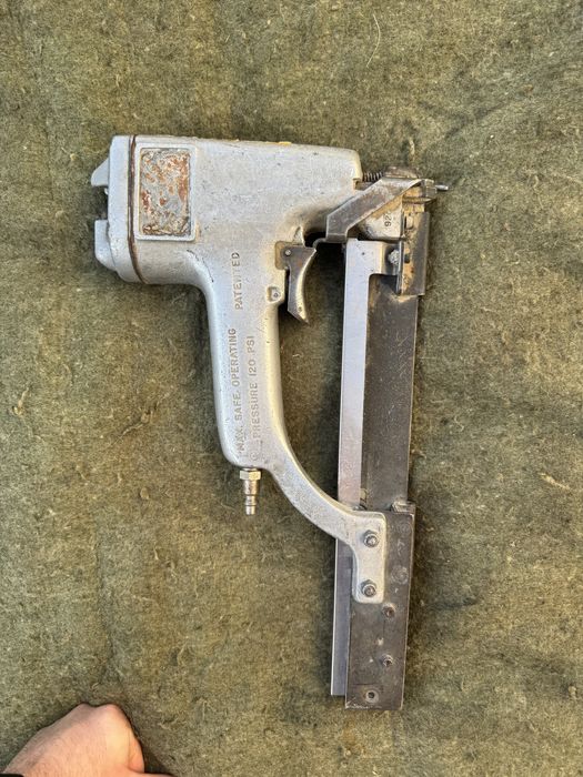 Gwozdziarka pneumatyczna taker paslode