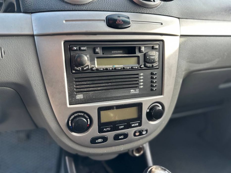 Продам живую Lacetti 1.8 2008