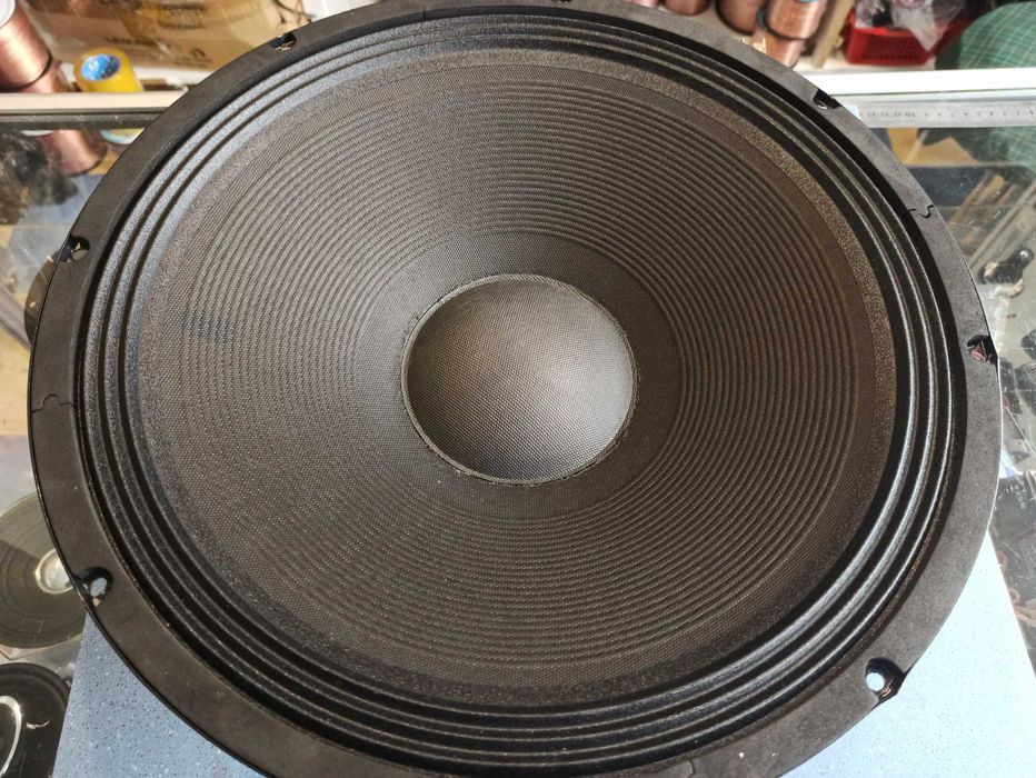 Динамик акустический  широкополосный 15 дюймов