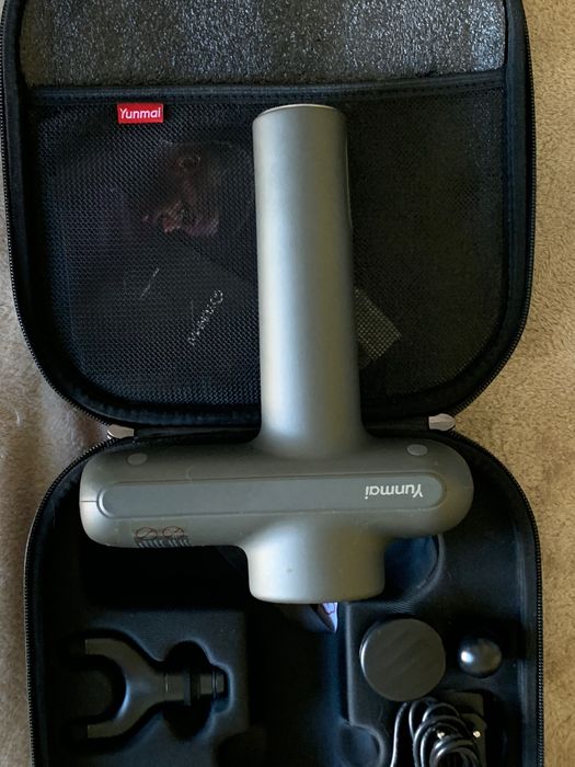 Перкусійний масажер Yunmai Massage Gun PRO