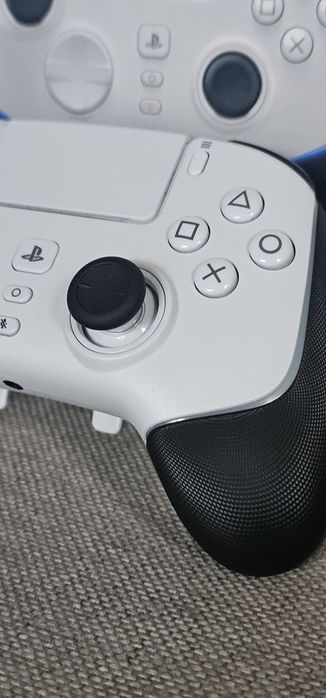 Razer Wolverine V2 Pro PS5 \ PC.