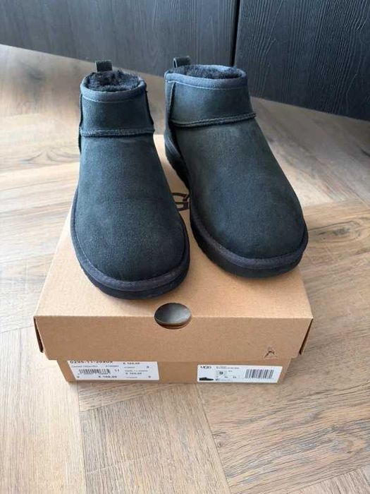 UGG Classic Ultra mini R.38