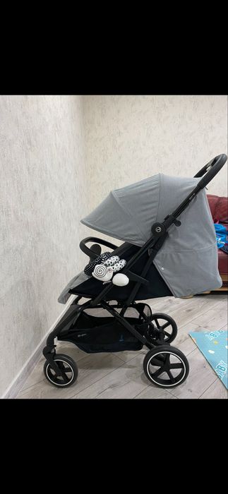 Коляска прогулянкова Cybex Beezy