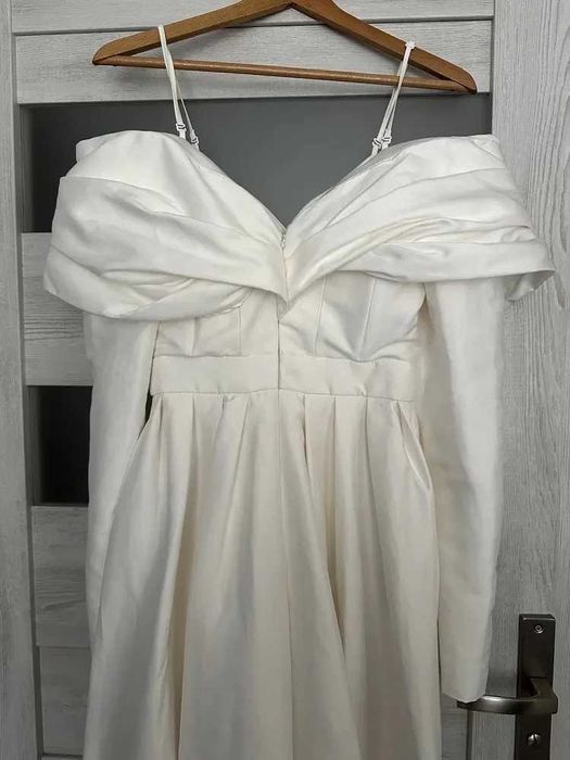 Suknia ślubna ASOS