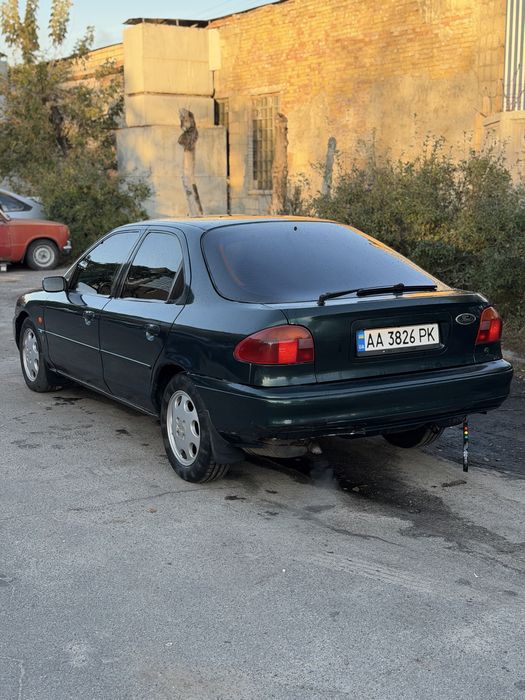 Ford Mondeo 2.5 автомат