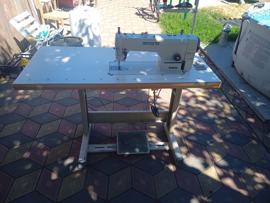 Швейна машинка ZOJE 9513 5G/02