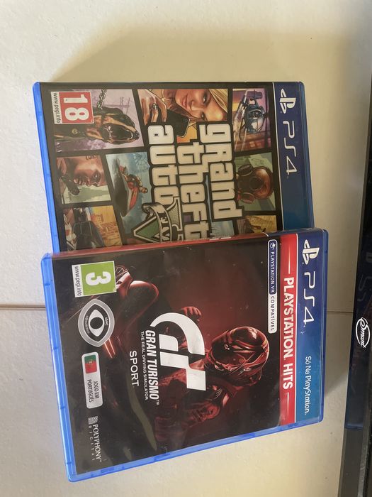 vendo ps4 com jogo
