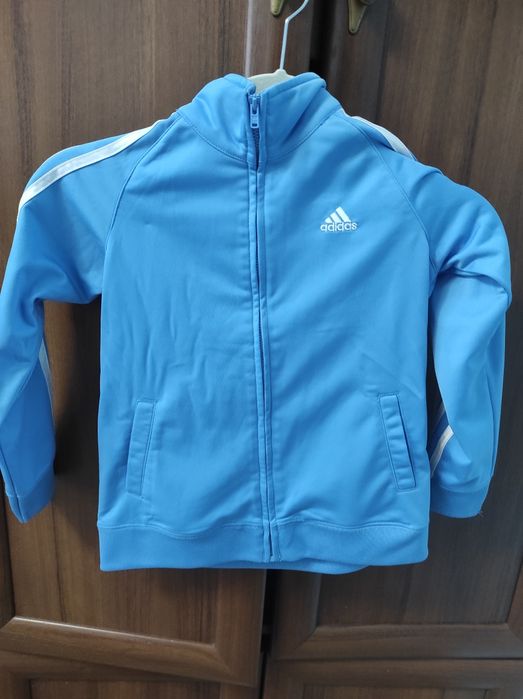 Кофта , куртка Adidas