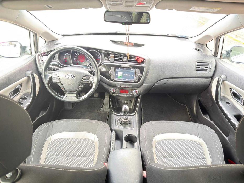 KIA CEED 2016 1.6/135KM