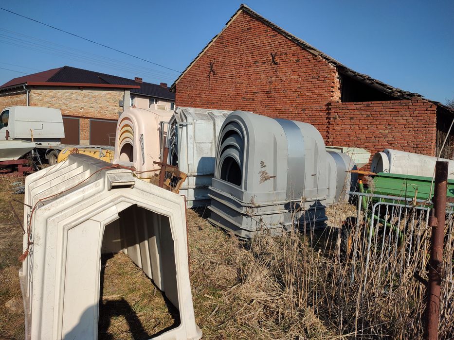 Budki dla cielat / iglo dla cieląt