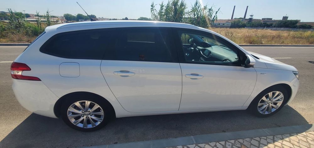 Peugeot 308 SW 1.5 BlueHDi Style
