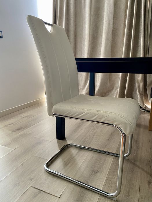 Conjunto de 6 cadeiras de sala por apenas 120€