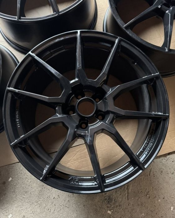 Різноширокі диски R20 Bmw х3,x5,x6 e70,е71,e53,f15 5/120 275/40/20 315