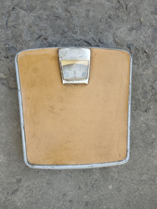 Весы напольные времён ссср