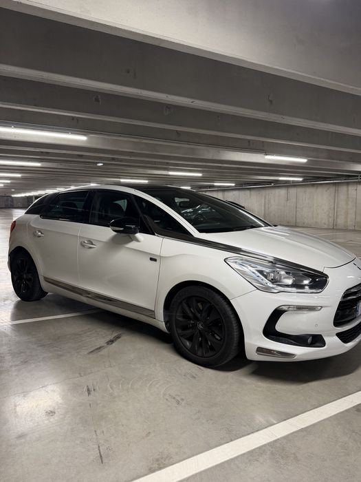 Citroën DS5 Hybrid – 230 cv – Full Extras – Excelente Estado