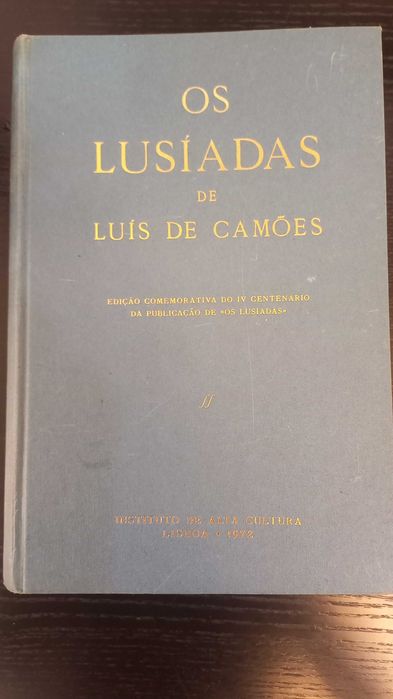 Livro Os Lusíadas de Luís de Camões-1972 - edição comemorativa