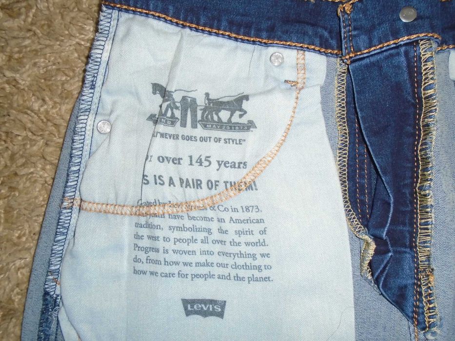 Джинсы Levis 512 USA W30 L32 лето