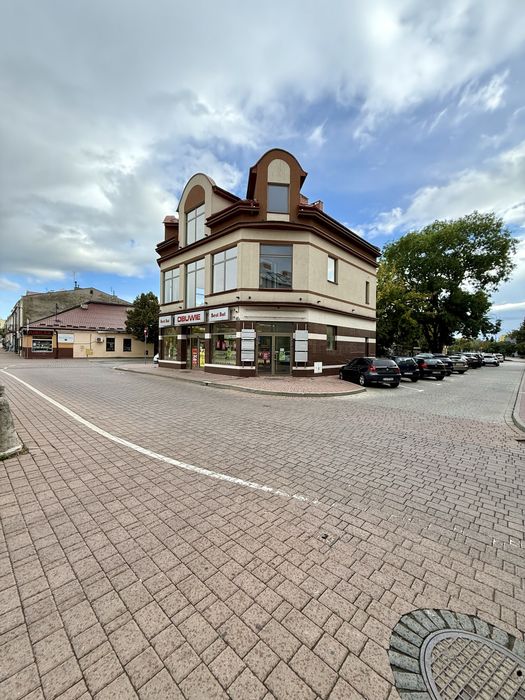 Sprzedam obiekt handlowo-usługowy w ścisłym centrum Tarnobrzega - przy placu Bartosza Głowackiego
