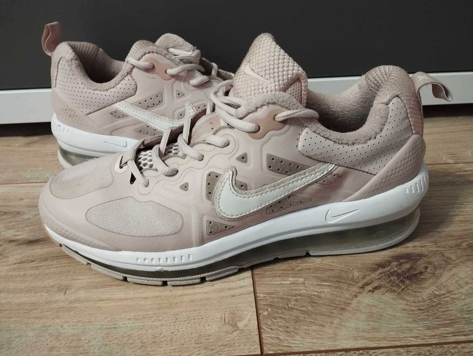 Nike Air Max Genome size 38,5