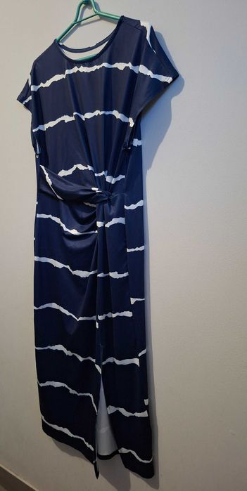 Sukienka damska midi r. L
