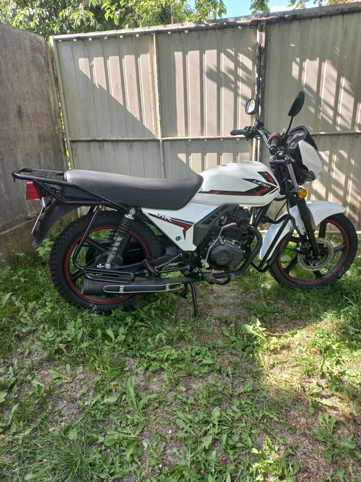 Мотоцикл Lifan BTR-200 LF-175-CC