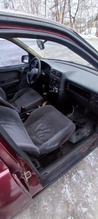 Опель вектра А 2.0і