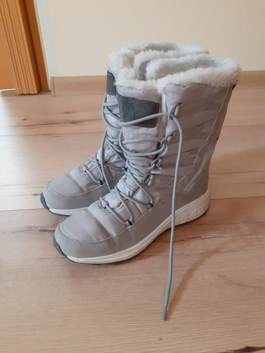 Śniegowce dziewczęce.  Rozmiar 38. Stan bardzo dobry.