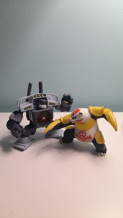 Xiong Mao/Vortex Invizimals da IMC Toys