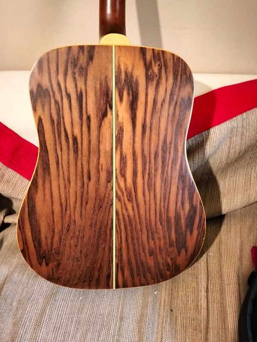 Violão marca Cadenza