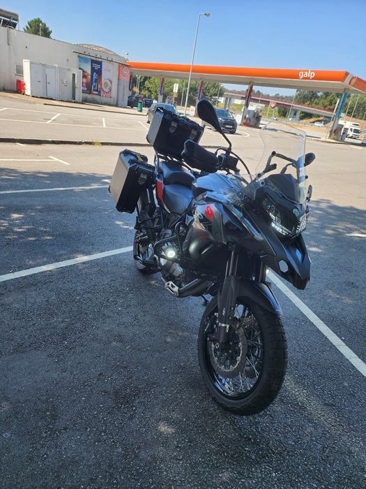 Benelli trk 502x como nova e 2 escapes