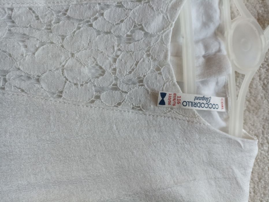 Biała sukienka Coccodrillo 116