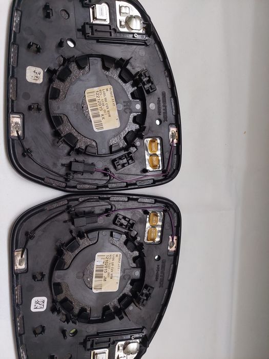 Дзеркальний елемент ОРИГІНАЛ  Land Rover, Volvo