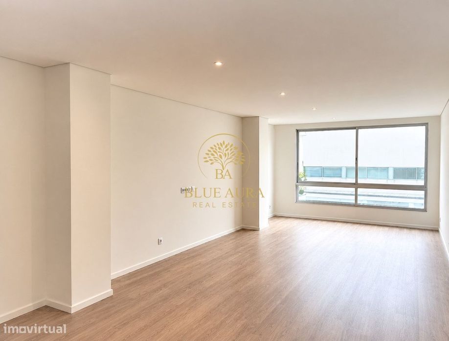 Apartamento T2 Totalmente Renovado na Foz do Douro