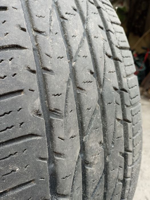 235.65 R17 Firestone пара