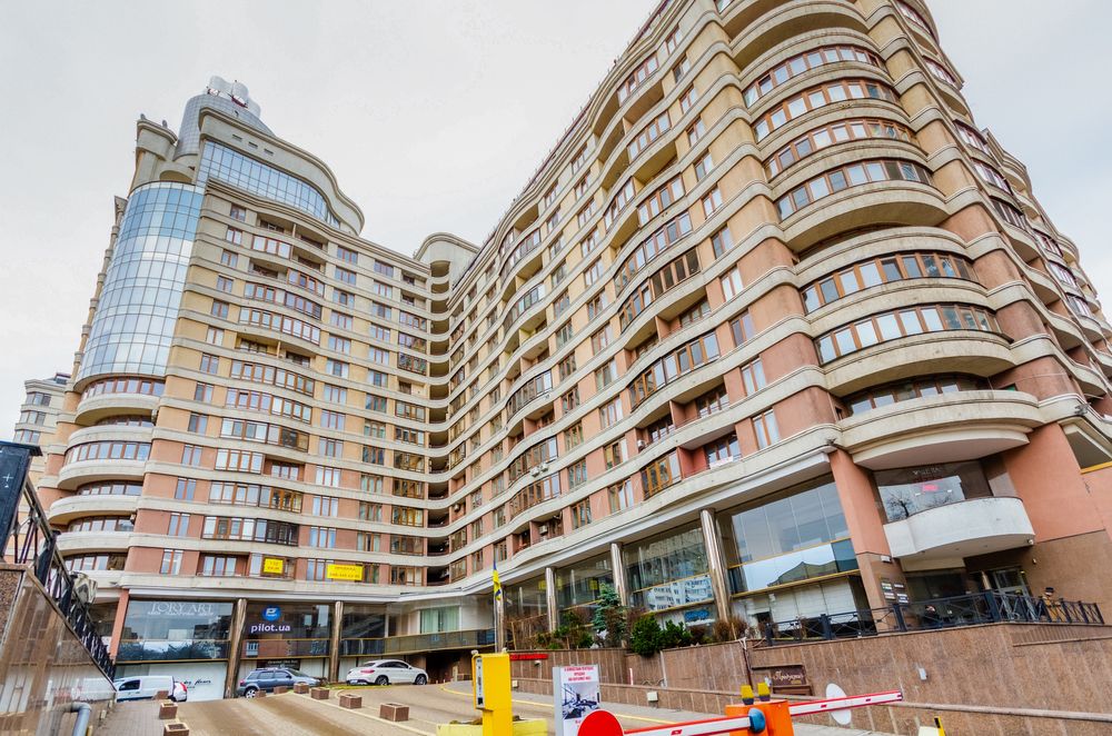 Оренда подобово смарт квартири ЖК Diplomat Hall вул.Жилянская 59