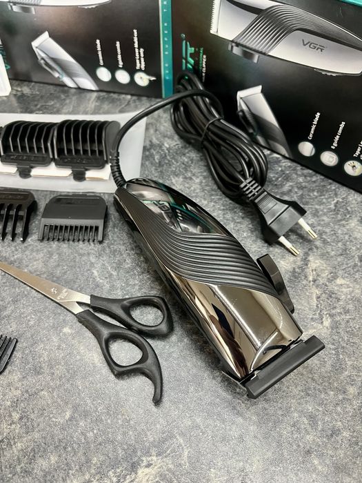 Машинка для стрижки професійна / Для стрижки волос профессиональная