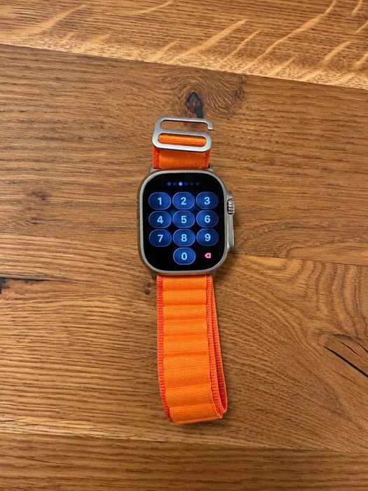 Apple Watch Ultra 2 49 mm + komplet pasków | bardzo dobry stan