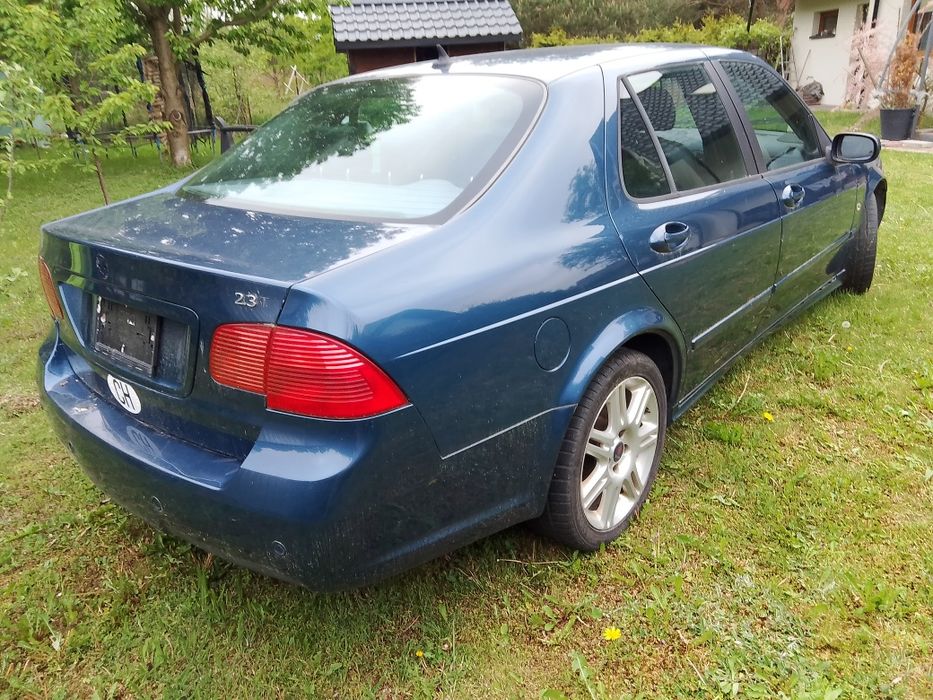 Saab 95 wersja Vector 2.3 turbo 220 km