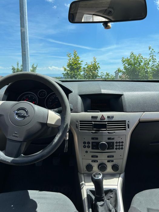 Opel astra 1.3 CDTI cosmo