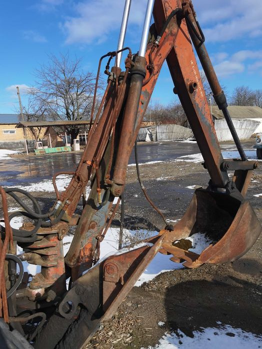 Трактор ЕО-2621 екскаватор