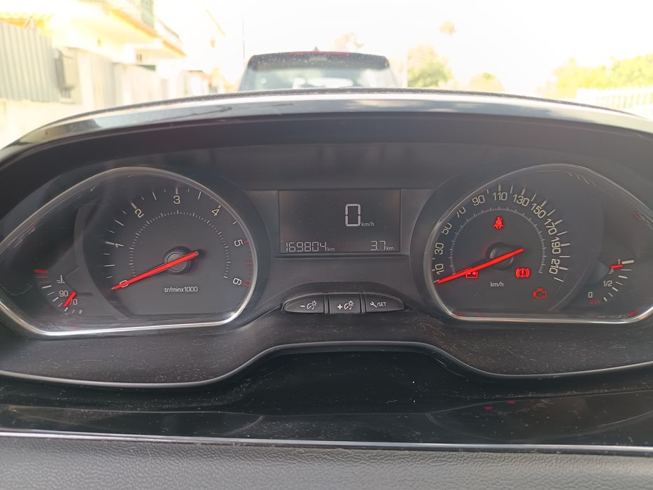 Peugeot 2012 1.4 hdi