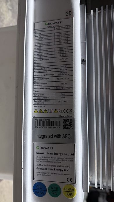 Інвертор гібридний Growatt MOD 7000TL3-XH трифазний 7/14 кВт