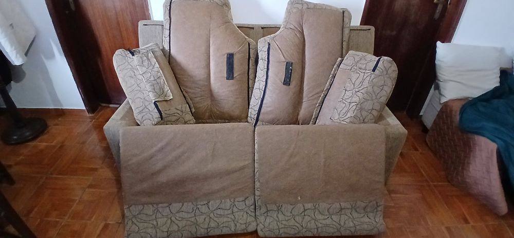 Sofá 2 lugares super confortável  - Frete grátis