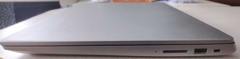 Ноутбук Lenovo ideapad 330S-15IKB с 4-хъядерным 	Intel Core i7-8550U