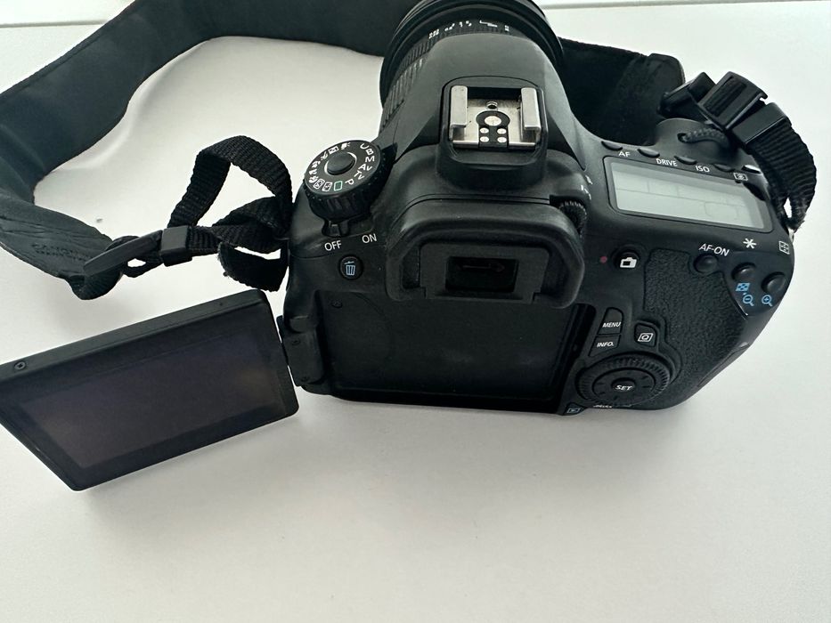 Canon EOS 60d фотоаппарат