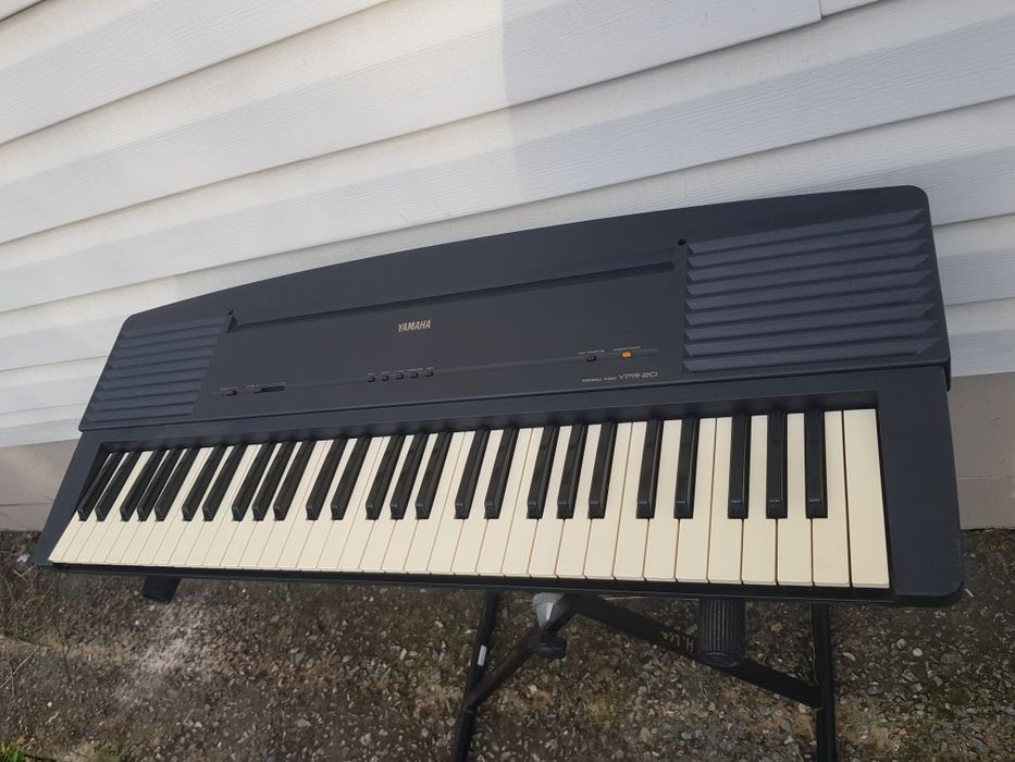 61-клавішне цифрове піаніно Yamaha YPR-20/5700 MADE in Japan.